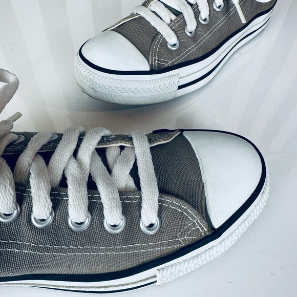 Converse All Stars Vintage Made in USA Low Top Sneakers in Gray - Picture 2 of 10